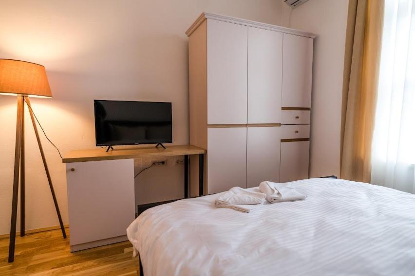 Fenix Gevgelija Bed and Breakfast Buitenkant foto